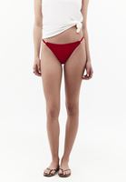 Bayan Kırmızı Aksesuar Detaylı Bikini Altı