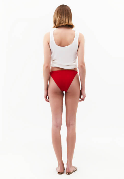 Bikini Altı ve Atlet Kombini