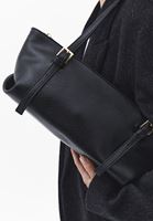 Bayan Siyah Askılı Omuz Çantası