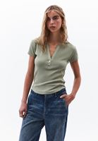 Bayan Yeşil Modal Düğme Detaylı Tişört