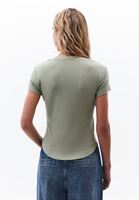 Bayan Yeşil Modal Düğme Detaylı Tişört
