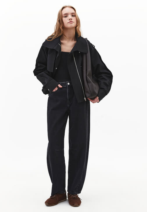 Kare Yaka Atlet ve Pantolon Kombini