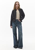 Bayan Bej Modal Kare Yaka Atlet