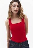 Bayan Kırmızı Modal Kare Yaka Atlet