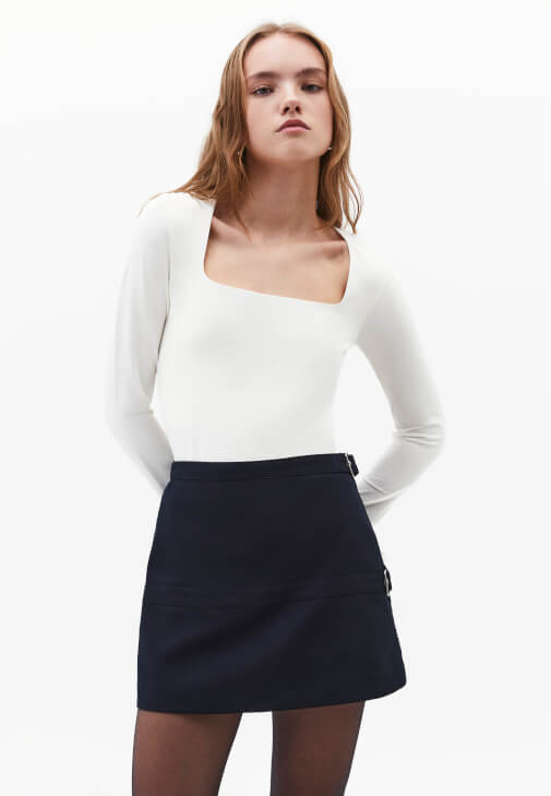 Krem Modal Kare Yaka Tişört