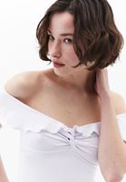 Bayan Beyaz Modal Burgu Detaylı Bluz