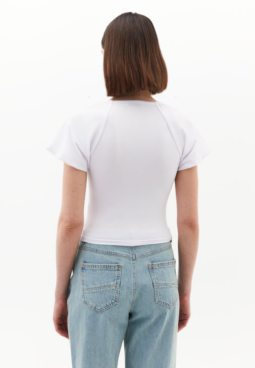 Modal V Yaka Bluz ve Denim Pantolon Kombini