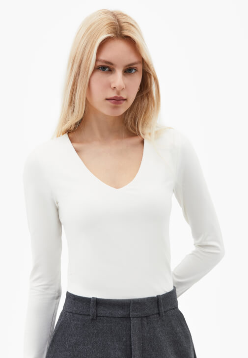 Modal V Yaka Tişört - Görsel 3