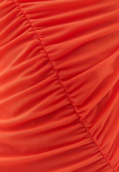 Büzgülü Elbise ve Topuklu Terlik Kombini