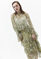 Bayan Çok Renkli Fırfır Detaylı Tül Pelerin