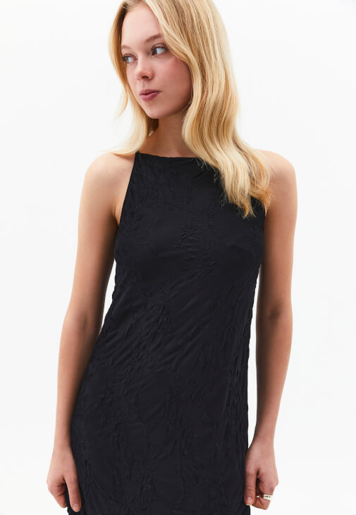 Dantelli Elbise ve Topuklu Ayakkabı Kombini