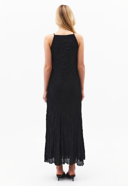 Dantelli Elbise ve Topuklu Ayakkabı Kombini