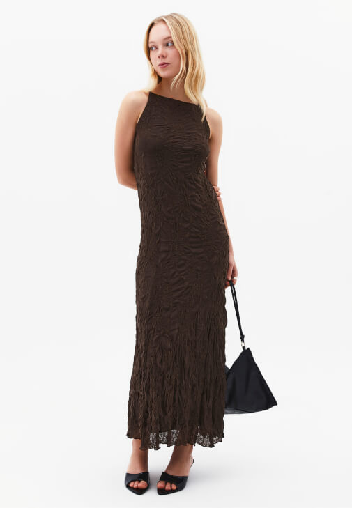 Dantelli Elbise ve Keten Ceket Kombini