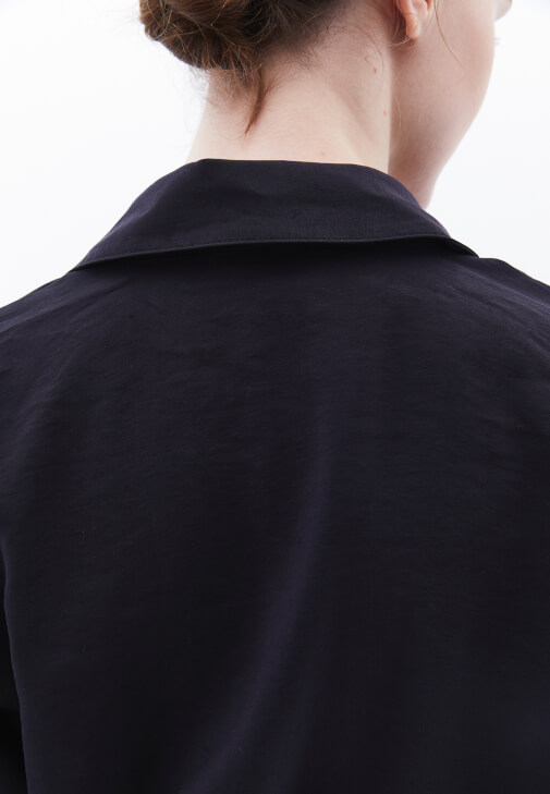 Midi Elbise ve Topuklu Çizme Kombini