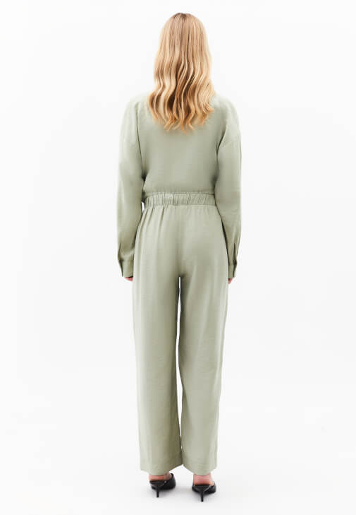 Modal Boru Paça Pantolon ve Gömlek Kombini