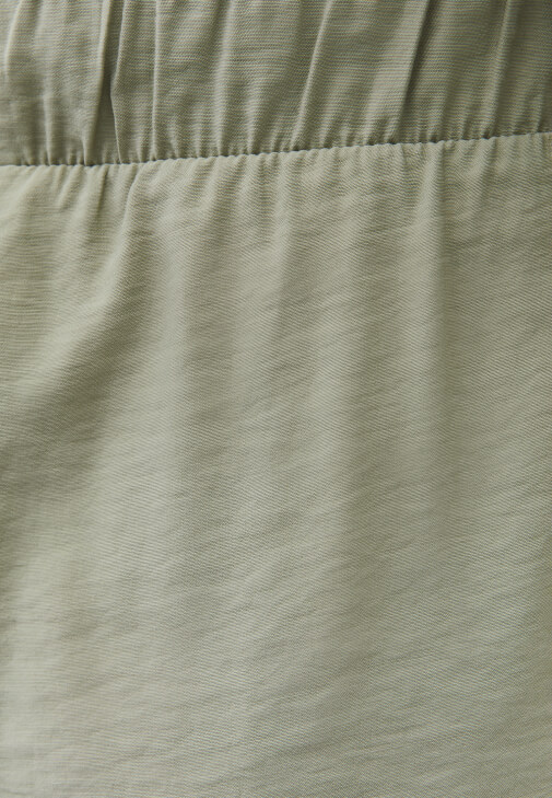 Modal Boru Paça Pantolon ve Gömlek Kombini