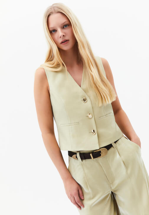 Modal Yelek ve Modal Wide-Leg Pantolon Kombini