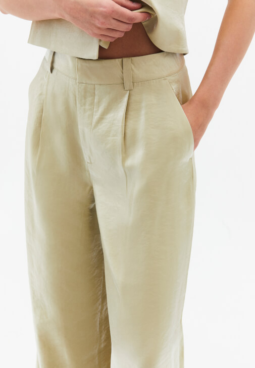 Modal Pantolon ve Modal Yelek Kombini