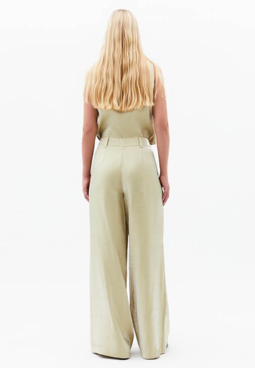 Modal Pantolon ve Modal Yelek Kombini