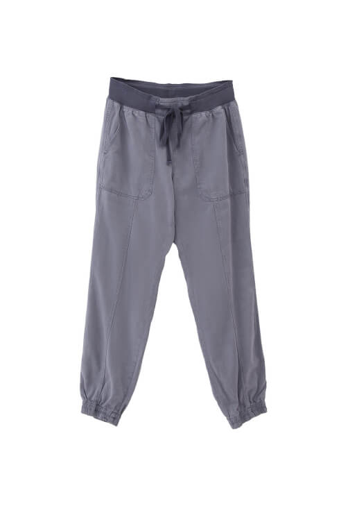Orta Bel Jogger Pantolon ve Halter Yaka Atlet Kombini