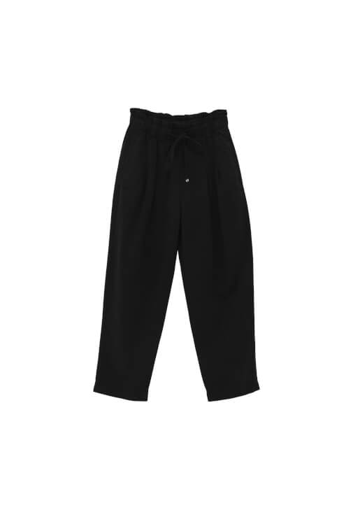 Baggy-Fit Pantolon ve Çizgili Gömlek Kombini