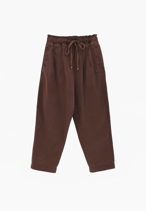 Baggy-Fit Pantolon ve Atlet Kombini