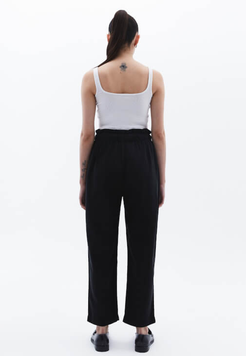 Yüksek Bel Baggy-Fit Pantolon ve Gömlek Kombini