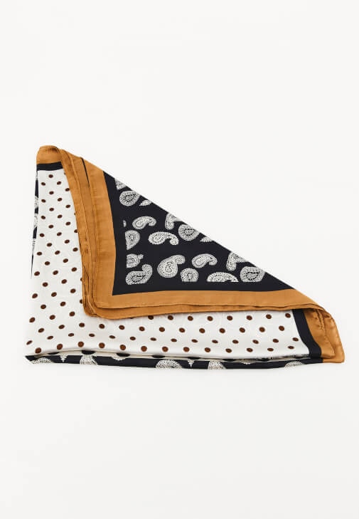 Çok Renkli Desenli Fular