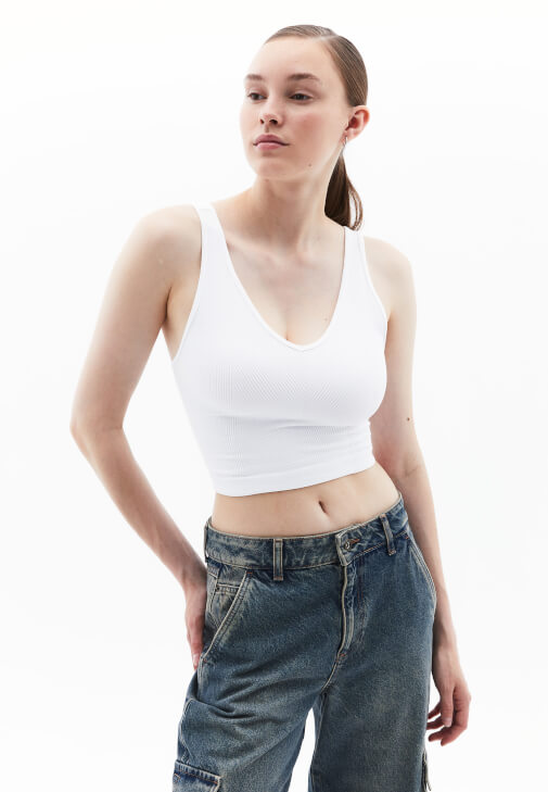 Beyaz Seamless Crop Top
