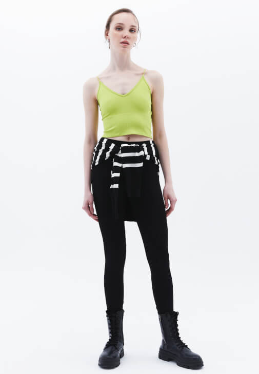 İnce Askılı Crop Atlet ve Tayt Kombini