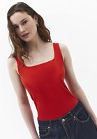 Bayan Kırmızı Pamuklu Kare Yaka Atlet