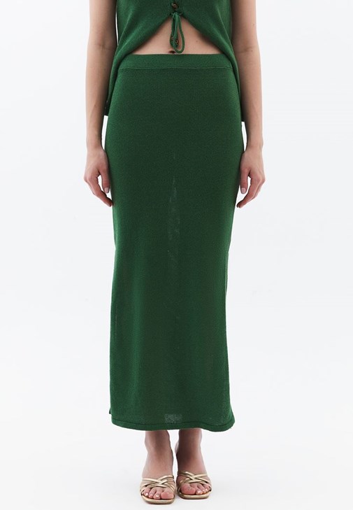 Orta Bel Etek ve Yelek Kombini