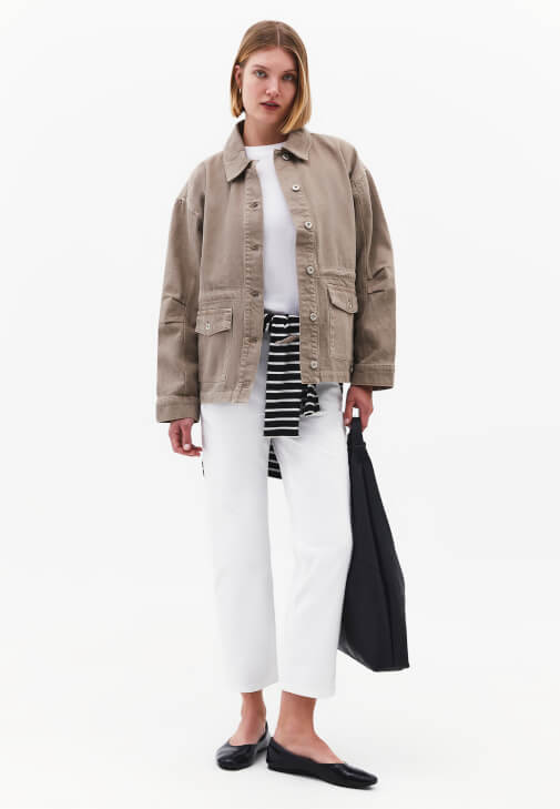  Cepli Ceket ve Pantolon Kombini