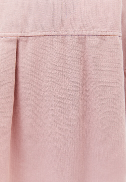 Cepli Gömlek ve Pantolon Kombini