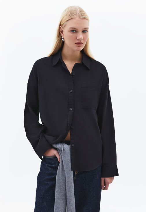 Siyah Cep Detaylı Oversize Gömlek