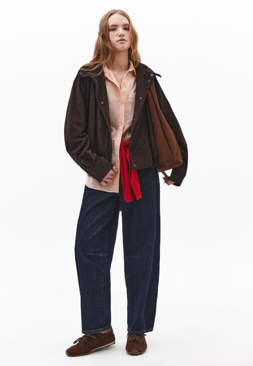  Oversize Gömlek ve Barrel-Fit Pantolon Kombini