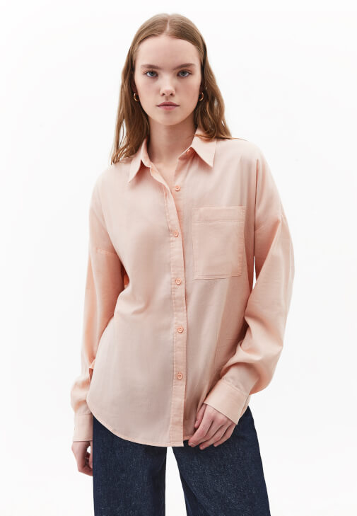 Oversize Gömlek ve Barrel-Fit Pantolon Kombini