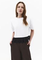 Bayan Beyaz Dantel Detaylı Tişört