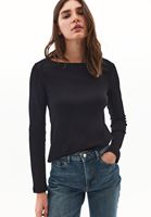 Bayan Siyah Pamuklu Bot Yaka Tişört