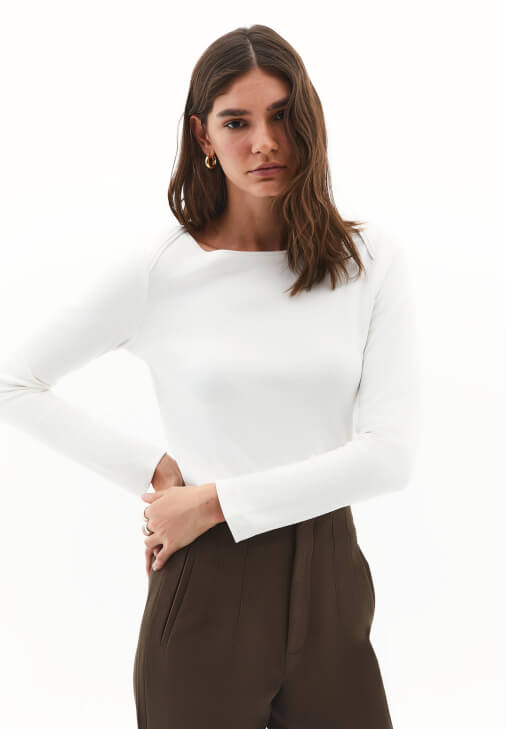 Krem Pamuklu Bot Yaka Tişört