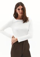 Bayan Krem Pamuklu Bot Yaka Tişört