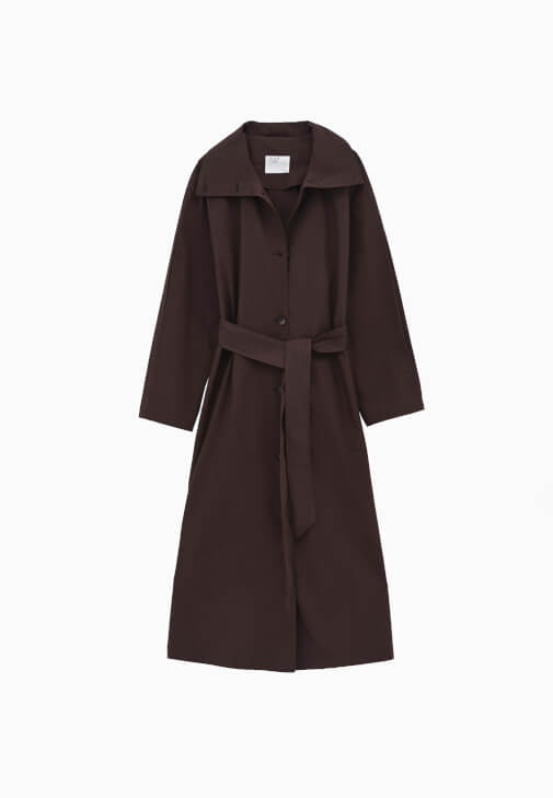 Kemerli Trençkot ve Barrel-Fit Denim Kombini