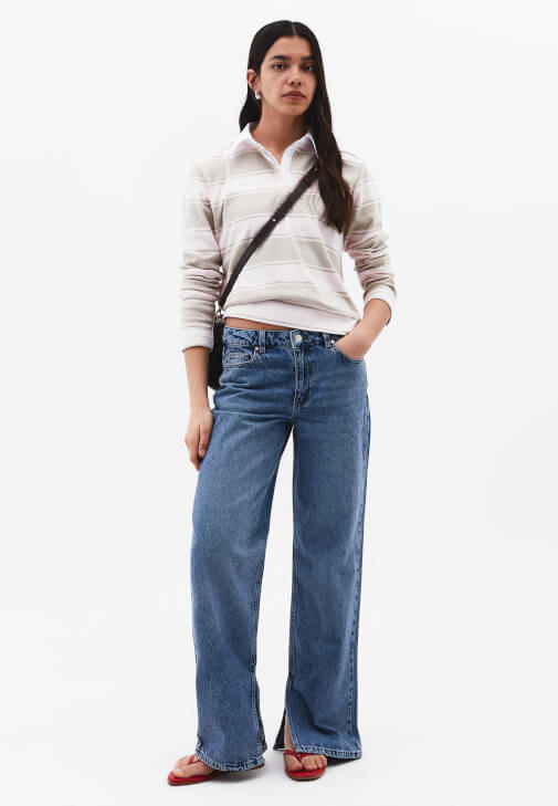 Çizgili Tişört ve Straight-Fit Pantolon Kombini