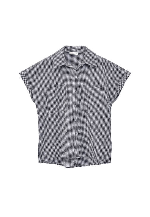 Kısa Kollu Gömlek ve Şort Kombini