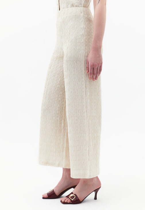 Dokulu Pantolon ve Yelek Kombini