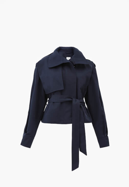 Kemerli Trençkot ve Barrel-Fit Pantolon Kombini