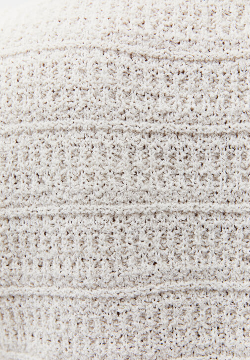 Dantelli Yelek ve Pantolon Kombini