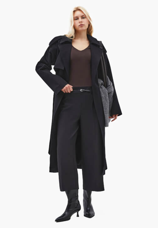 Siyah Kemer Detaylı Culotte Pantolon