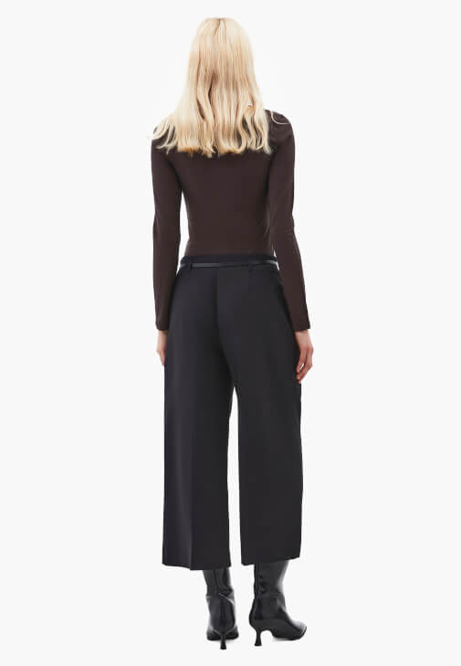 Culotte Pantolon ve Trençkot Kombini