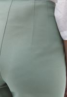 Bayan Yeşil Ultra Yüksek Bel Carrot-Fit Pantolon